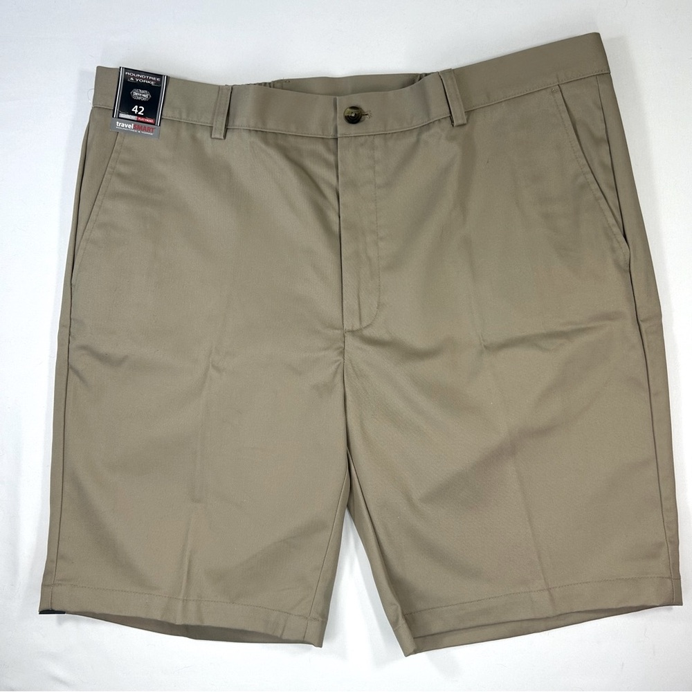 NWT Roundtree & Yorke Travel Smart Shorts Size 42 Men's - Picture 3 of 9